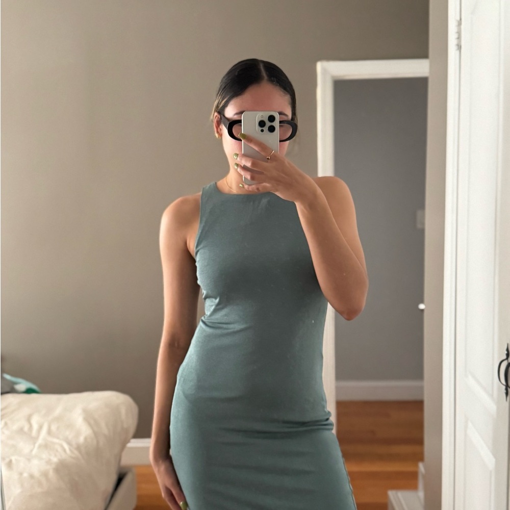 Green Dress with split
